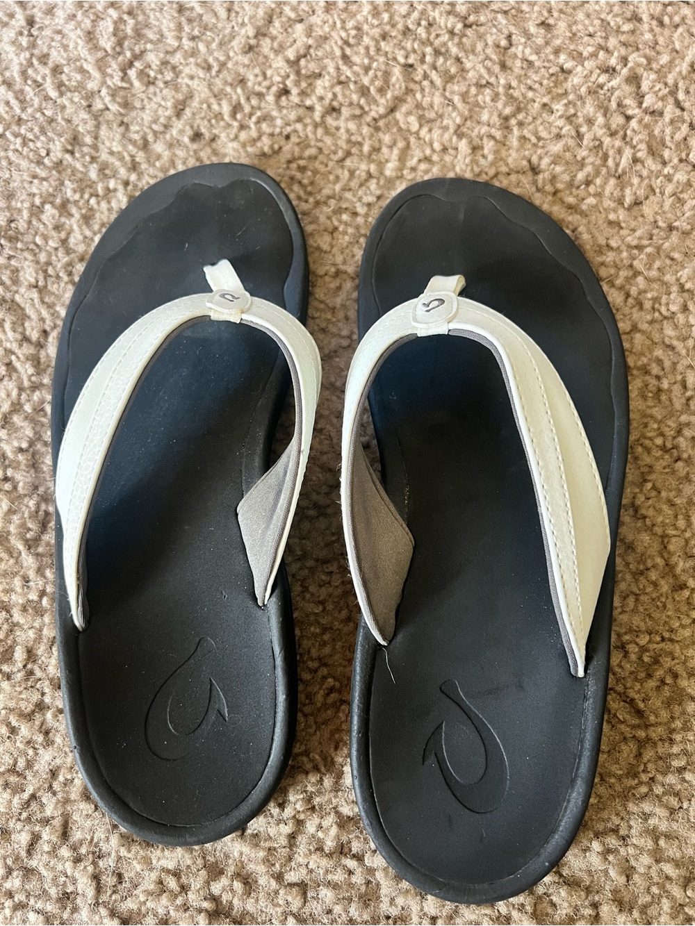 OluKai Black Footbed with Cream Straps Sandals